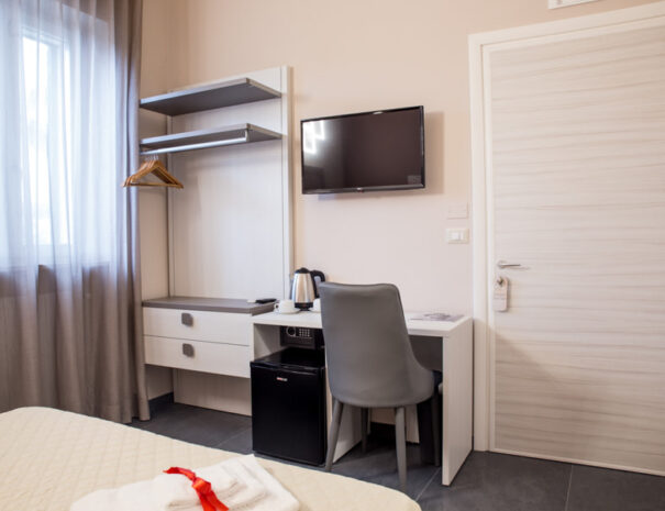 bhagya_booking_metropolitanadv-7610